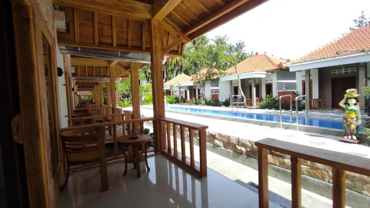 Kristal Garden Guest house Sekotong